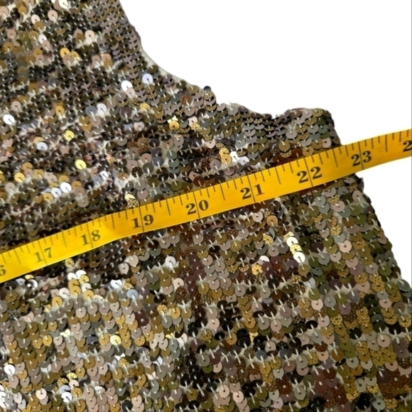 Ann Klein Sequin Top w Stretch - Picture 2 of 4